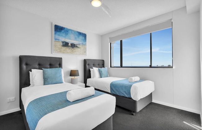 Catalina Resort - Photo 25