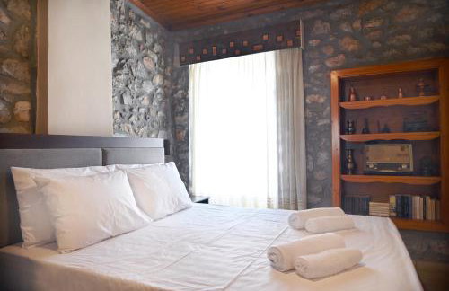 Stone house Amfikleia - Foto 4