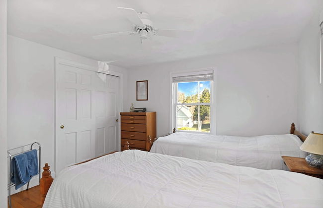 3BR Oceanfront on Nubble Cliffs! - Photo 2