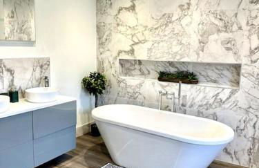 Historic Charm: *Perfect For Group Getaways* - Photo 22