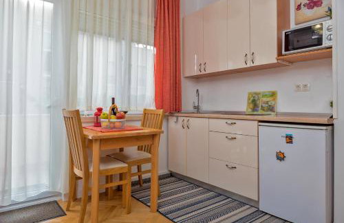 Apartments Emi - Photo 14