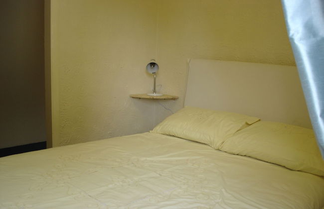 Broxbourne Riverside Chalets - Foto 6