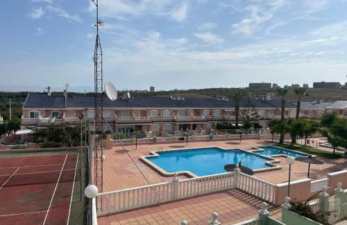 Beach house, 2 pools and 50-meter terrace - Foto 1