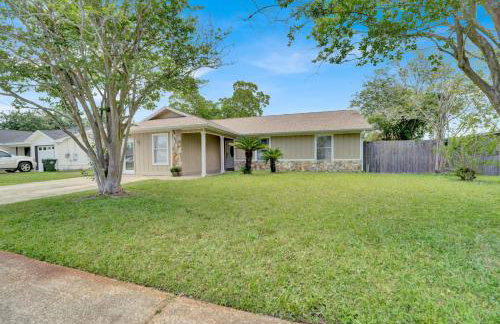 Two Spaces in One Main House and Guest House 25 Min to PCB - Foto 73