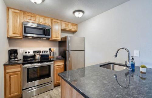 Thunderhead Lodge Condo 304 - Modern Heated Pool & Games - Foto 23