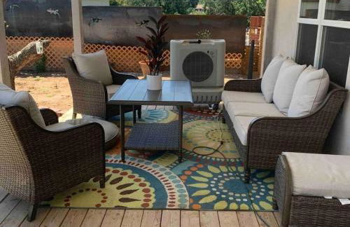 SneakAway in Albuquerque - Foto 33