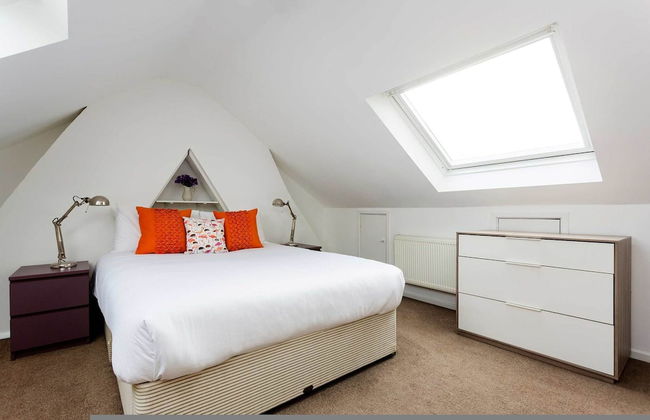 West London Blues in London - Photo 13