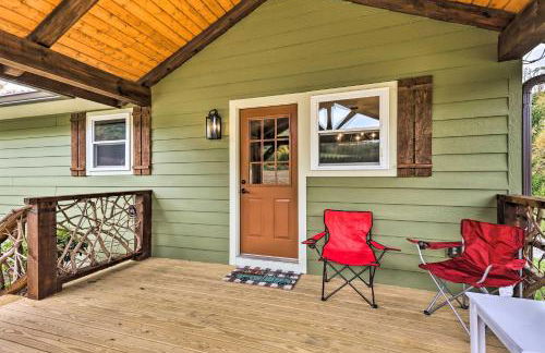 Near Hiking and Wineries! Newland Retreat with Creek - Foto 27