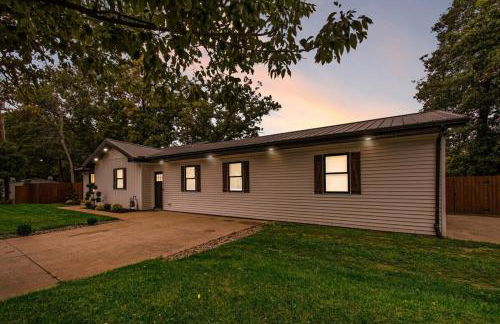 Sunset Point - Spacious 4-bedroom house in Elkhart with WiFi, AC, Swim Spa - Foto 28