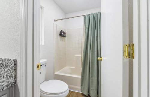 3BR Cozy Home~ Stylish & New ~ UC Merced ~ en route Yosemite! - Foto 11