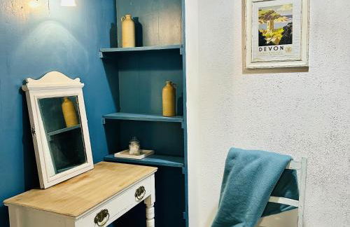 Devon 6-Bed Cottage with Country Views & Parking - Foto 24