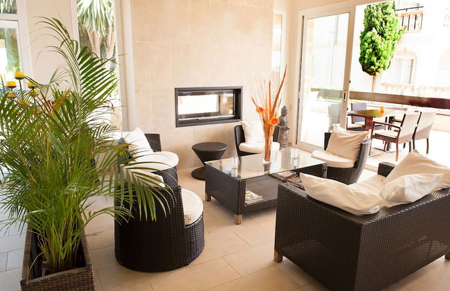 Apartamentos Sol Romántica by DOT Suites - Photo 40