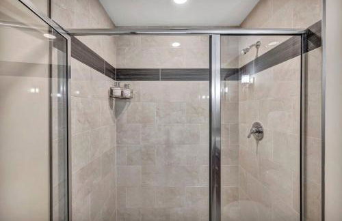 LAKE VIEWS | Paid Parking | Downtown | Gym - Foto 33