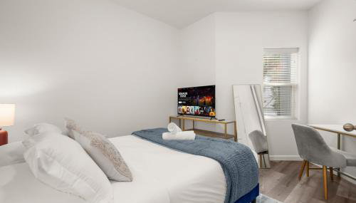 Walk to UT & SXSW 3BR Apt Near Downtown with Free Parking & Hi Speed WiFi - Foto 4