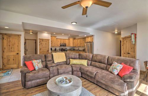 Flathead Lake Getaway with Balcony, Fireplace! - Foto 5