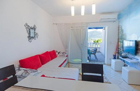 Two-Bedroom Apartment In Klek - Photo 9