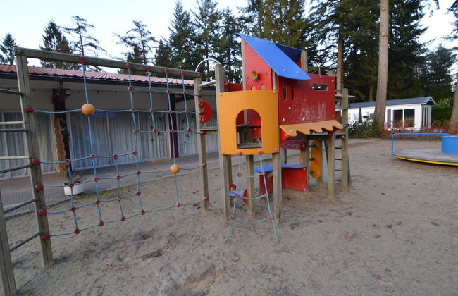 Cosy Chalet w/ Garden Patio - Foto 12