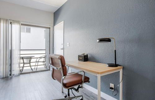 Blueground Melrose fireplace nr Griffith Park LAX-1382 - Foto 5