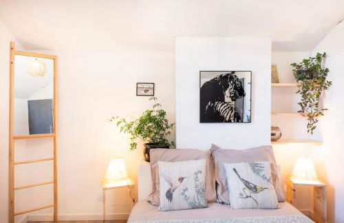 Les Nids de la Tour - Maison de charme au centre - Spa privé - Vue unique - Foto 8