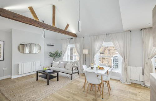 Bright 1 bedroom apartments near Farnham Castle - Photo 42