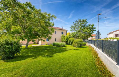 Apartment R & Z-Brand new family apartment with a spacious yard - Foto 40