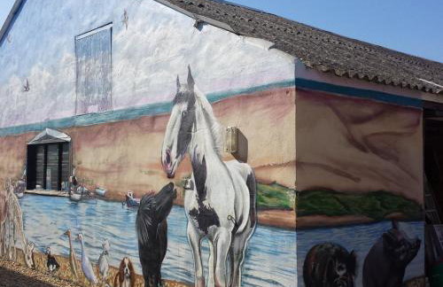 Jurassic Loft Apartment - Foto 6