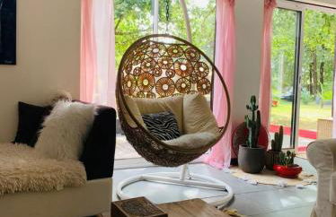 House de la Canopée, Swimming pool, Lake, Forest, large garden and WIFI - Foto 22