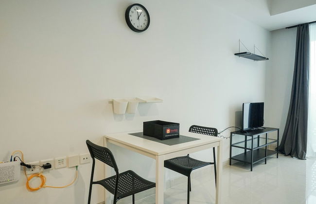 Elegant Studio at West Vista Apartment with City View - Photo 18