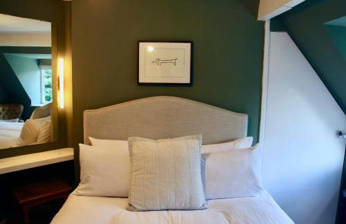 Spacious Cotswold Home for Groups, Country Escape - Photo 16