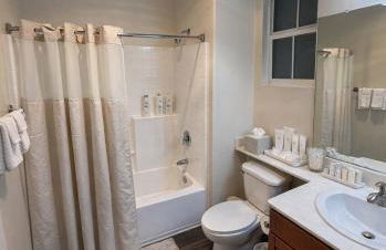 Marina Del Rey Luxe 2-Bedroom & 1-Bedroom - Hot Tub, Pool Table, Grill & Cinema Projector - Foto 18