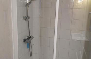 Et pourquoi pas des vacances naturistes à la Jenny ? - Foto 4