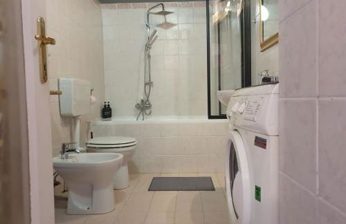 Nel Cuore Pulsante della Città! - Photo 13