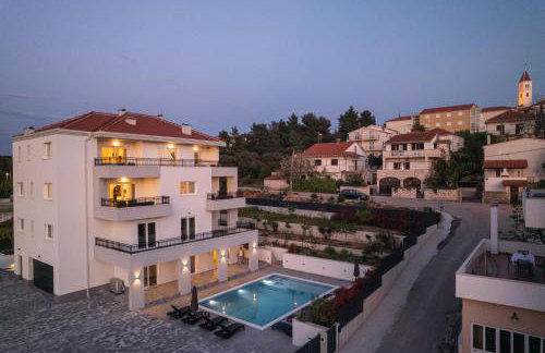 Villa Barbara & Zoran with heated swimming pool - Photo 26