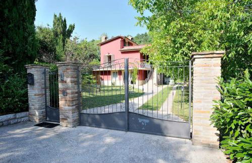 Villa Patti villa con piscina e camino nelle Marche - Photo 16