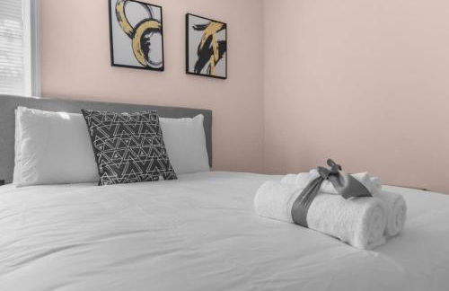 10 Mins to Legion Field Stadium- Blushing Bungalow - Foto 21