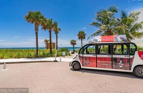 Studio BeachWalk, Ocean Breeze & 2 Full Beds - Foto 24