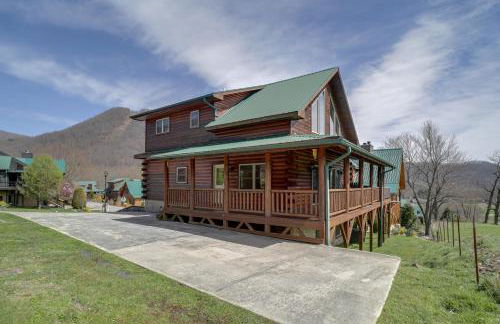 Maggie Valley Cabin with Private Hot Tub and Game Room - Foto 39