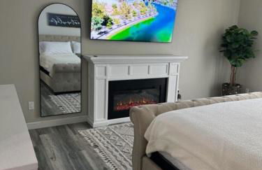 Beautiful New construction home - New Pool & Spa! - Foto 16