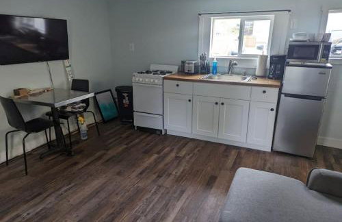 Cottage near restaurants and trails Slumber Village 5 - Photo 5