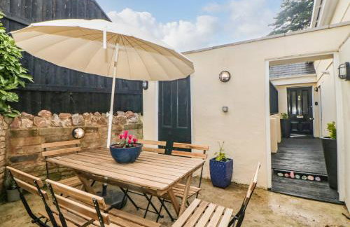 Monterey Mews - Foto 3