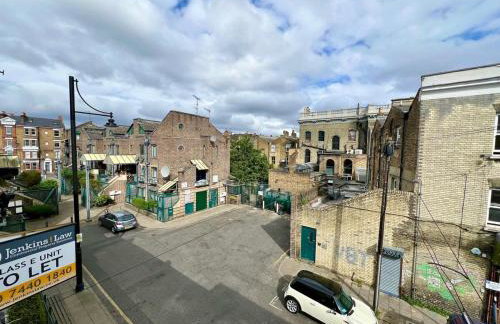 The Brixton Vining Street 4-Bed Urban Retreat BT7 - Foto 2