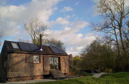 Off-grid Cork Cabin With It's Own Island - Foto 8