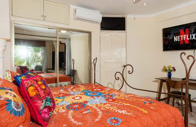 Ocean Front Penthouse Pool Sleeps 8 People - Foto 16