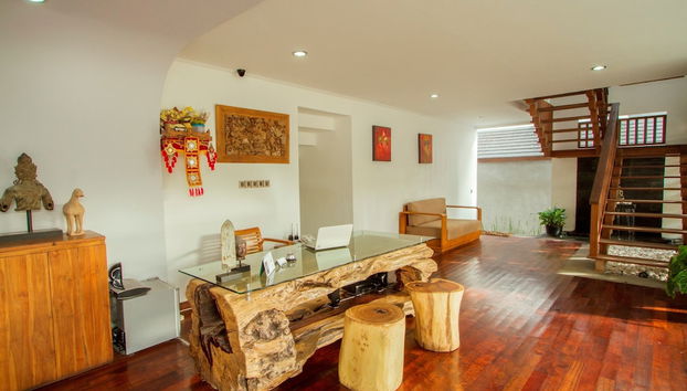 Mostrador de check-in y check-out