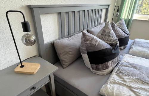 Charming 3-Room Apartment in Hoyerswerda, Lusatian Lake District - Foto 8