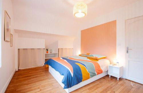 Bright 70m Apartment near City Center & the Loire - Foto 20