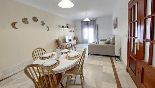 3 Bedroom Awesome Apartment In Aznalcázar - Foto 4