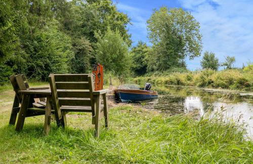 Idyllic Waterside Cottage in Mid Devon - Foto 9