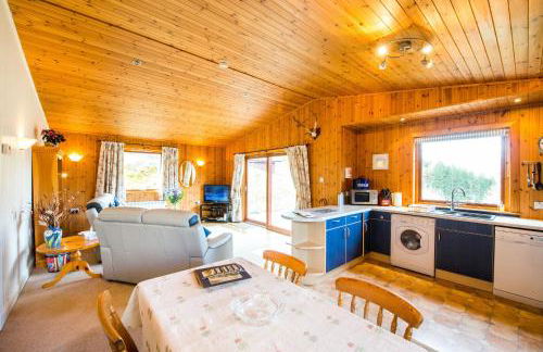 Raven Lodge with beautiful views of Loch Dochart - Foto 26