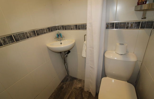 Depedale House - Photo 11